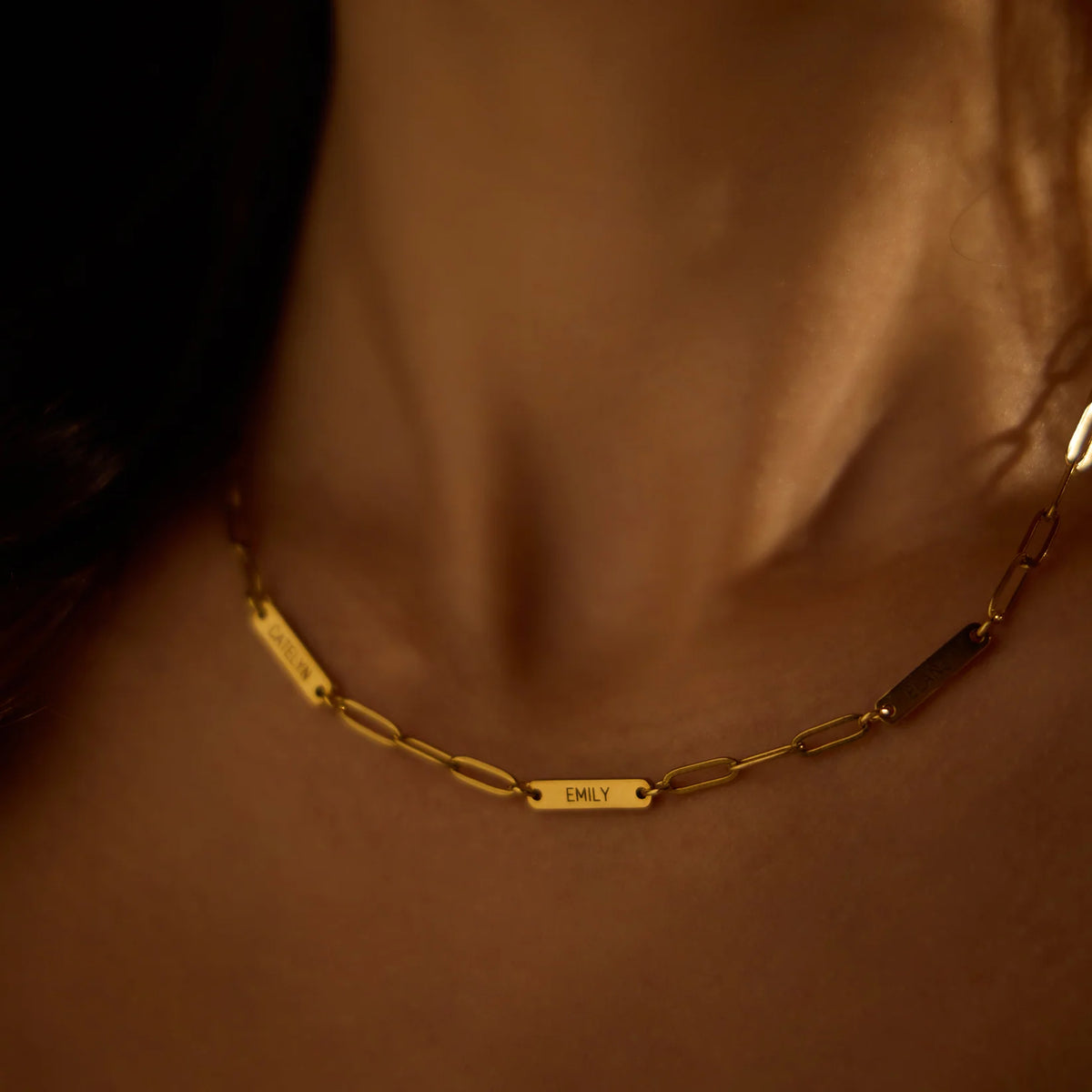 The Link Name Necklace – Mom’s Favourite